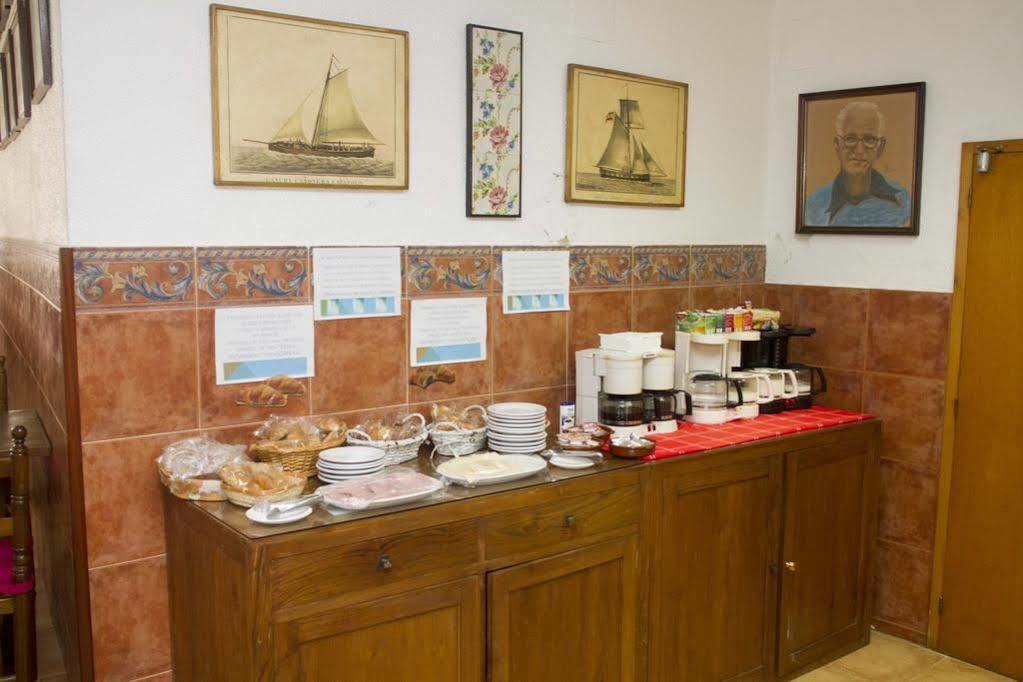 Hostal Ancora Lloret de Mar Exterior foto